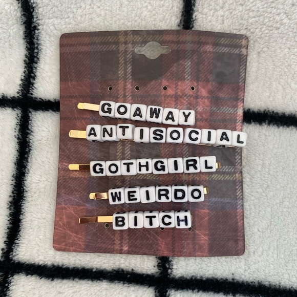 Hot Topic Accessories - Alt Hair Clips